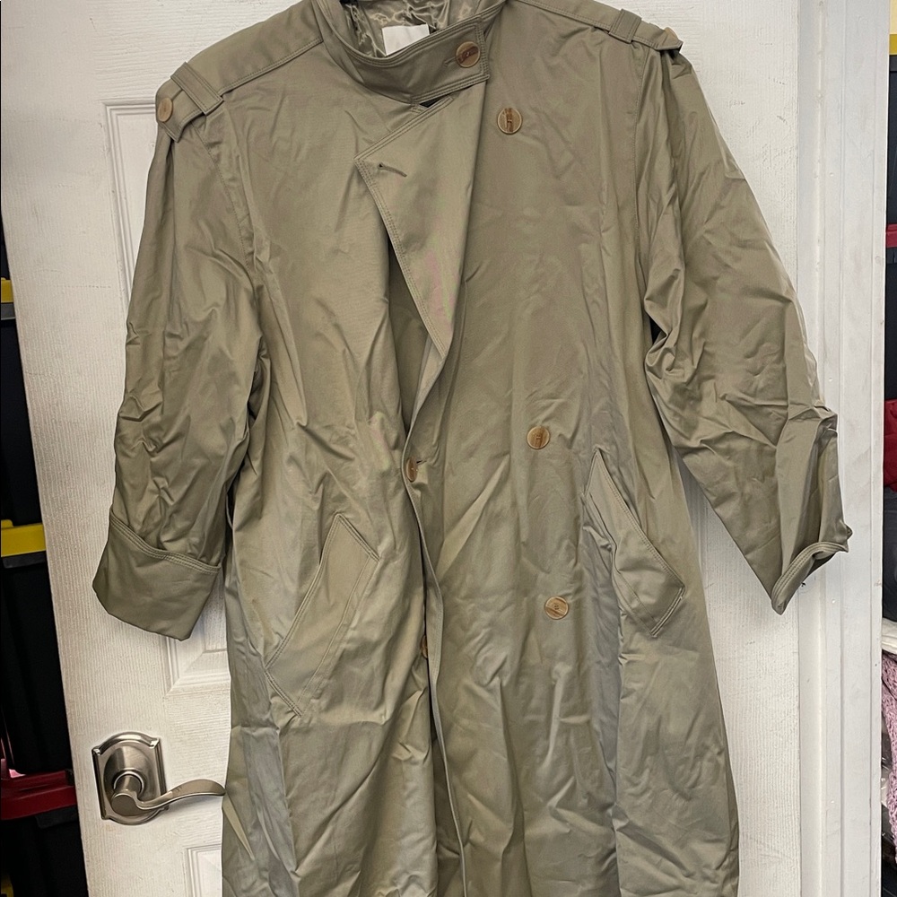 Aliocha Khaki Trench Coat - Picture 3 of 6